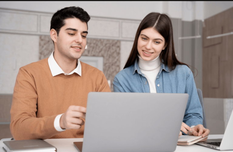 How to Build a Successful Career in the Tech Industry